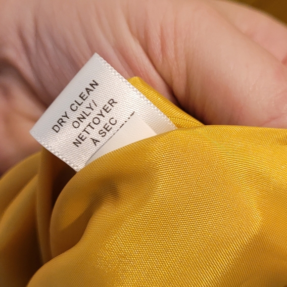 Euc Banana Republic golden 100% silk dress size 8 - Picture 3 of 10